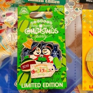 Disney Christmas Limited Edition Pin